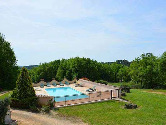 Location vacances Gîtes Dordogne avec piscine en Périgord - Gîte Puits Fleuri